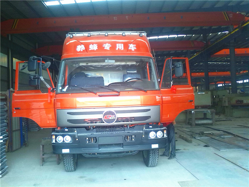 成都蜂農(nóng)易總2013年7月在我公司訂夠的養(yǎng)峰專(zhuān)用車(chē)