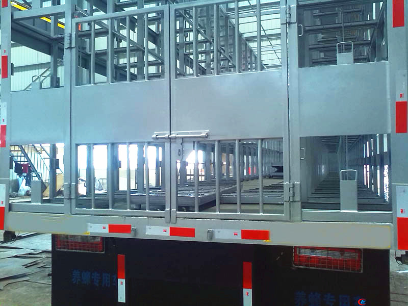 成都蜂農(nóng)易總2013年7月 在我公司訂夠的養(yǎng)峰專(zhuān)用車(chē)