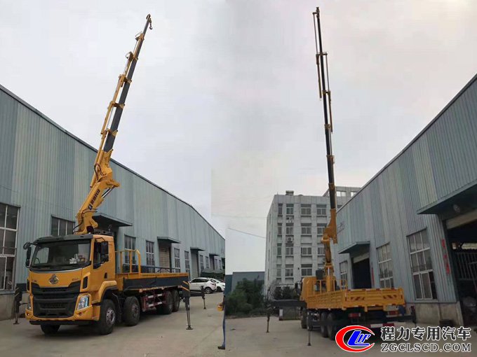 程力隨車吊16噸吊機柳汽乘龍隨車吊圖片4